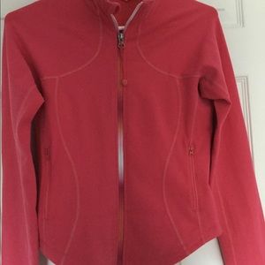 Cute lululemon jacket, salmon/coral colour, size 6
